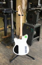 Load image into Gallery viewer, Swope Biscayne s/n 118 "Chippy!"