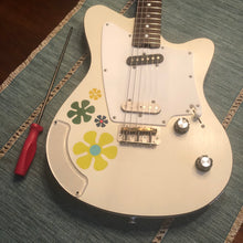 Load image into Gallery viewer, Swope Biscayne s/n 118 "Chippy!"